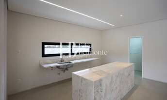 Imagem 5: Lindo Sobrado Recém-Construído para Venda no condomínio Alphaville Jundiaí