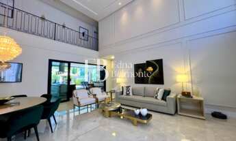 Imagem 4: Belíssima Residência Para venda, Porteira Fechada , Neoclássica de Alto Padrão no Condomín