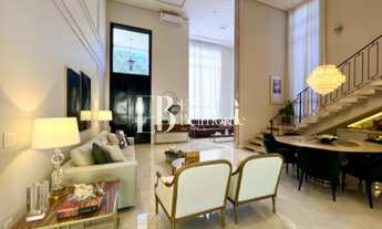 Imagem 7: Belíssima Residência Para venda, Porteira Fechada , Neoclássica de Alto Padrão no Condomín