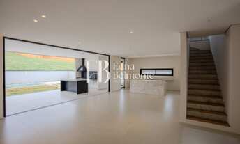 Imagem 3: Lindo Sobrado Recém-Construído para Venda no condomínio Alphaville Jundiaí