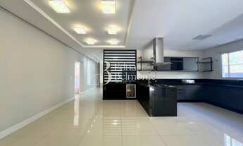 Imagem 6: CASA TÉRREA COM 4 SUITES PARA VENDA NO BAIRRO DE MEDEIROS - JUNDIAI / SP