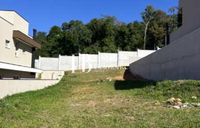 Imagem 2: TERRENO PARA VENDA COM 600 M2 NO CONDOMÍNIO RESERVA MARAJOARA EM JUNDIAÍ- SP