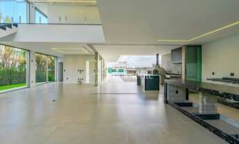 Imagem 6: Casa de alto Padrão com 5 suítes para venda no Portal do Japy Golf Club - Cabreúva