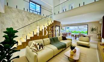 Imagem 2: Casa de Luxo no Brisas Jundiaí- 4 suítes, piscina, energia solar e vista para a Serra do J