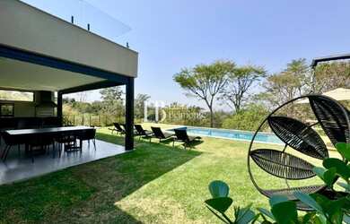 Imagem 5: CASA ESPETACULAR À VENDA MOBILIADA POR R$5900.000,00 NO CONDOMINIO FAZENDA SERRA AZUL EM I