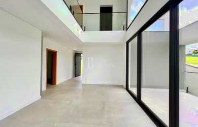 Imagem 4: Casa de Alto Padrão à Venda em Chácara Terra Nova - Jundiaí-SP: 4 suítes, 3 salas, 4 vagas