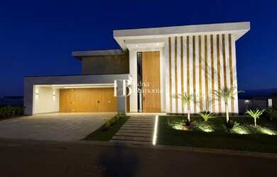 Imagem: Casa de luxo no condomínio Fazenda Serra