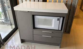 Imagem 6: O apê está totalmente mobiliado e pronto para morar, com tudo que você precisa para se sen