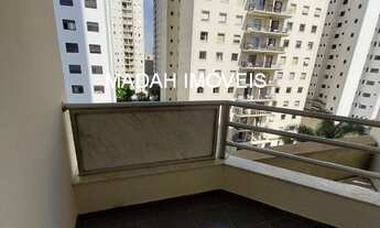 Imagem 4: Em ótima localização. Pertinho do metrô,em prédio com lazer completo, ao lado de uma praça