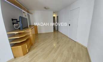 Imagem 3: Em ótima localização. Pertinho do metrô,em prédio com lazer completo, ao lado de uma praça