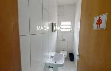 Imagem 6: Imperdível oportunidade! Localizada em uma região privilegiada, próxima a transporte públi