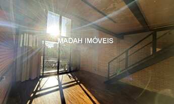 Imagem 6: Enha se encantar com este incrível apartamento duplex localizado no prestigiado CONDOMÍNIO