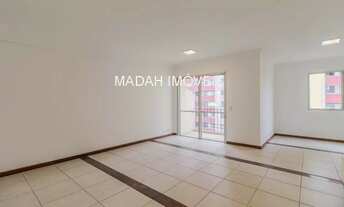 Imagem 2: Viva no conforto e na tranquilidade deste lindo apartamento, localizado em um bairro resid