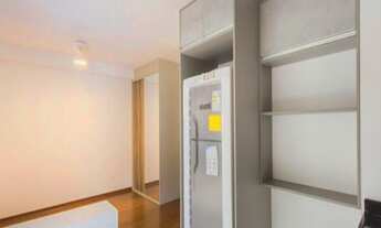 Imagem 7: Studio de Luxo à Venda na Vila Madalena, SP: 1 Quarto, 1 Banheiro, 1 Vaga de Garagem, 34m²