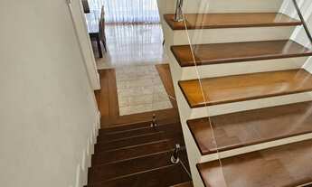 Imagem 5: Casa de Luxo na Vila Mariana: 4 quartos, 3 suítes, 3 salas, 8 banheiros, 4 vagas na garage