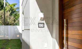 Imagem 3: Casa à venda em Condomínio Granja Julieta, nova, com Área privativa: 707 m², Dormitórios