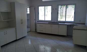 Imagem 3: 4 dormitórios, 4 suíte, 6 banheiro, 4 vagas na garagem, 346M² de Área Construída