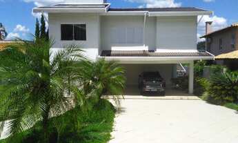 Imagem: 4 dormitórios, 4 suíte, 6 banheiro, 4