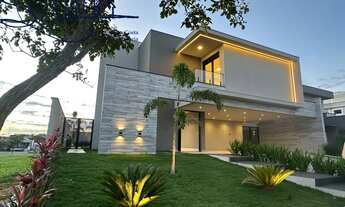 Imagem: Casa de alto padrão em condomínio no Residencial