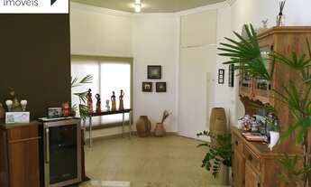 Imagem 4: Linda casa em condomínio exclusivo em ótima localização, bairro nobre, em frente à pista d