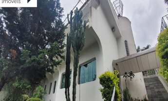 Imagem 4: Excelente casa em condomínio fechado, muito arborizada com jardim e uma linda vista para P