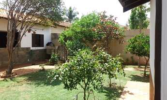 Imagem 2: 3 dormitórios, 1 suítes, 1 banheiros, 2 vagas na garagem