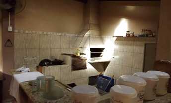 Imagem 2: 3 dormitórios, 3 suíte, 3 banheiro, 4 vagas na garagem, 352M² de Área Total