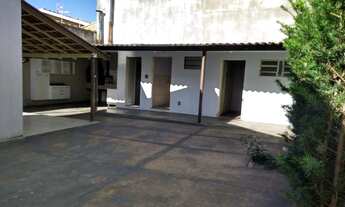 Imagem 7: 2 dormitórios, 1 banheiros, 2 vagas na garagem