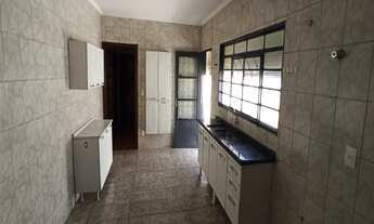 Imagem 2: CASA À VENDA EM ARARAQUARA COM VALOR ABAIXO DE MERCADO