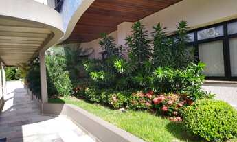 Imagem 4: 3 dormitórios, 1 suítes, 3 banheiro, 3 vagas na garagem, 257M² de Área Construída