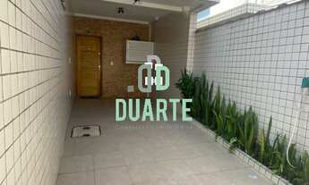 Imagem: Casa sobreposta alta de 3 quartos com 1