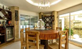Imagem 4: Mansão de Luxo à Venda no Balneário Praia do Pernambuco, Guarujá-SP: 10 Quartos, 10 Suítes