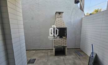 Imagem: Casa triplex, 2 dormitórios na Rua Rodrigo