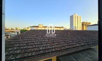 Imagem 7: Casa triplex, 2 dormitórios na Rua Rodrigo Silva