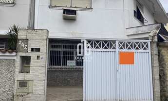 Imagem: Casa tipo sobrado para venda em Santos