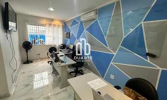 Imagem 4: Imóvel de Luxo: Casa à Venda em Santos-SP, Ponta da Praia - 3 Quartos, 1 Suíte, 2 Salas, 5