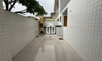 Imagem 2: Casa com piscina em santos