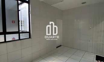 Imagem 4: Sala Comercial de 20m² no Marapé: Visibilidade e Flexibilidade para o seu Negócio em Santo