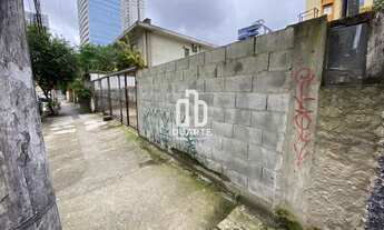 Imagem 4: Terreno à venda em Santos-SP, no bairro Gonzaga com 410,70 m² de área!