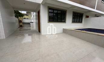 Imagem 1: Casa com piscina em santos