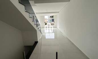 Imagem 7: Imóvel à venda em Santos-SP, no Embaré: Casa com 3 quartos, 2 suítes, 215m² e 2 vagas de g