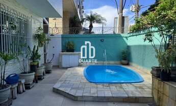 Imagem 4: Casa com piscina no Embare