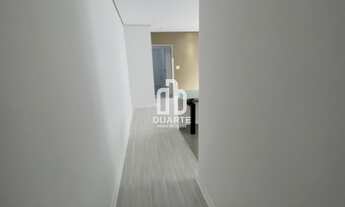 Imagem 2: Apartamento de 2 quartos no Embaré, Santos-SP, com 90m², vaga de garagem e localização pri