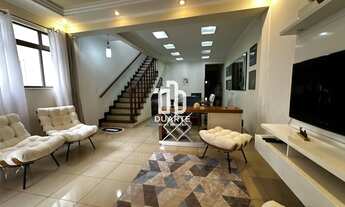 Imagem 6: Casa à venda em Santos-SP, no bairro Aparecida, com 6 quartos, 2 suítes e 195m² de área. C