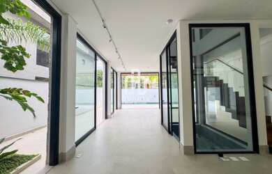 Imagem 2: Luxuosa mansão à venda na Riviera de São Lourenço, Bertioga-SP: 5 quartos, 5 suítes, 2 sal