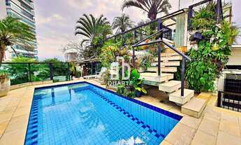 Imagem: Cobertura triplex de luxo com piscina, vista