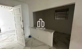 Imagem 7: Casa comercial com 5 quartos e 3 suítes no Embaré, Santos-SP: oportunidade única de venda