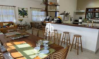 Imagem 4: Casa com 5 Suítes á Venda na praia de Massguaçu em Caraguatatuba