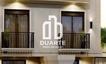 Imagem 2: Casa de luxo à venda em Santos-SP: 6 quartos, 4 suítes, 6 banheiros, 2 vagas de garagem, 1