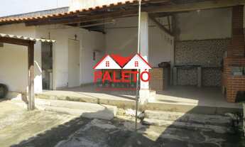 Imagem 6: Casa a venda na cidade de Porangaba, esquina, pertinho da Av, excelente local para comerci